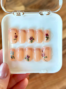 Rose Gold Press On Nail Set Size XS/3